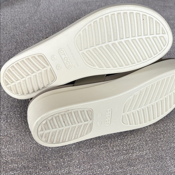 CROCS Brooklyn Low Wedge LiteRide Women's Platform Sandals Lk New! Sz 10 - Picture 4 of 5